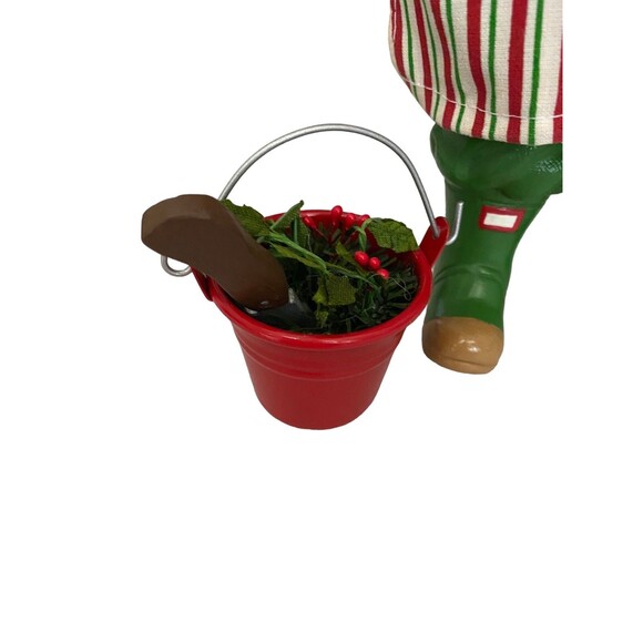 2000 Clothique Possible Dreams  American Artist Collection Gardening Santa 11” - Picture 10 of 10